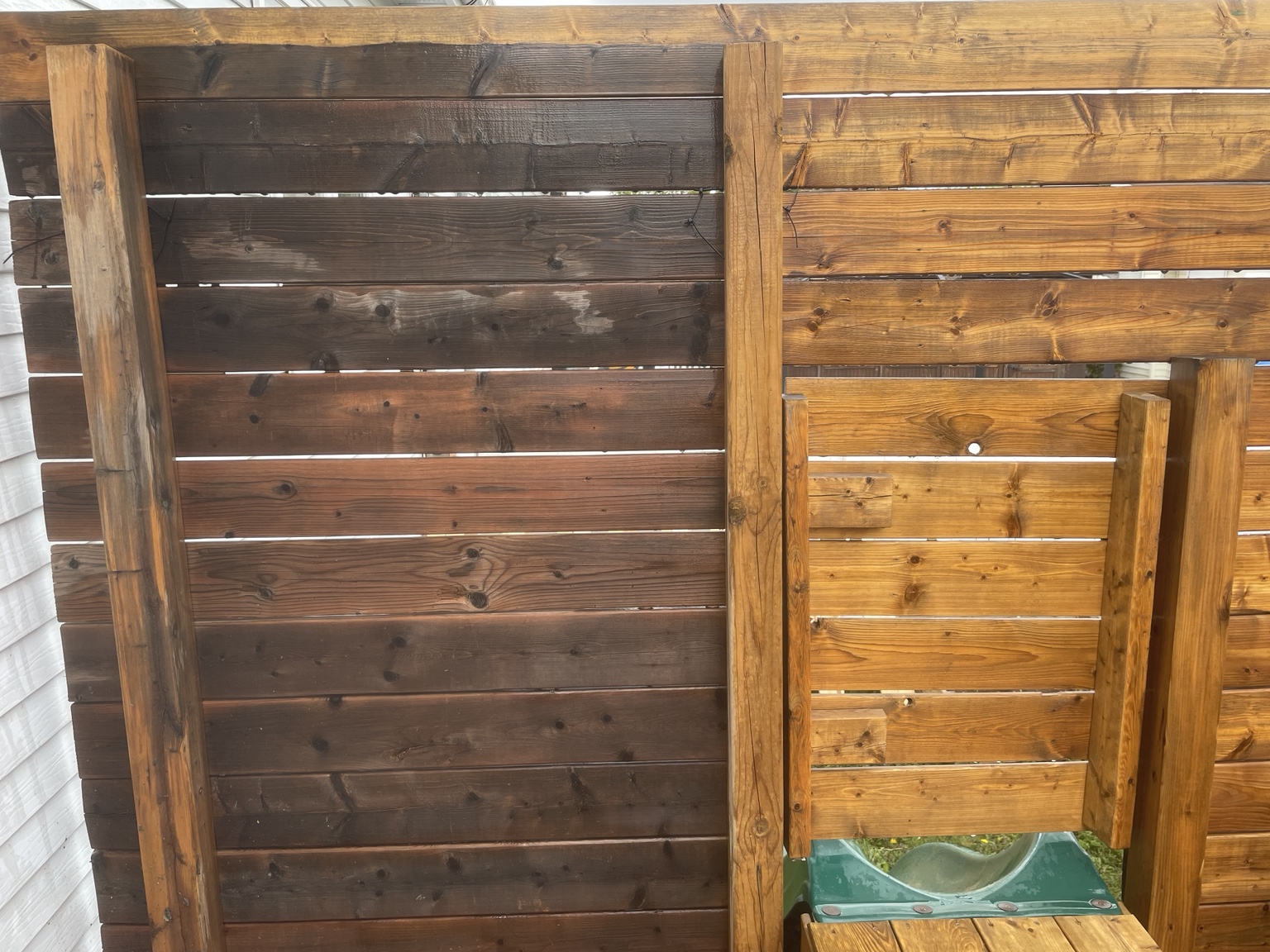 Lavage haute pression patio en bois Rive-Sud